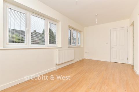 1 bedroom ground floor maisonette for sale, Spring Park Road, Croydon CR0