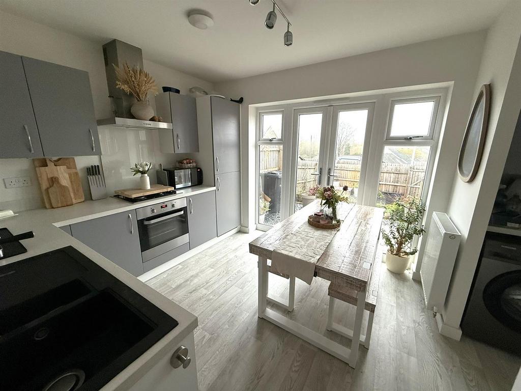 Kitchen / Diner
