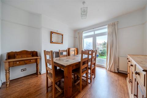 3 bedroom terraced house for sale, Chelford Road, Bromley