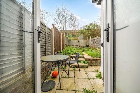 2 bedroom terraced house for sale, Homesdale Road, Bromley