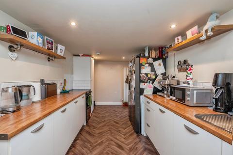 2 bedroom terraced house for sale, Kings Arms Street, North Walsham, Norfolk, NR28