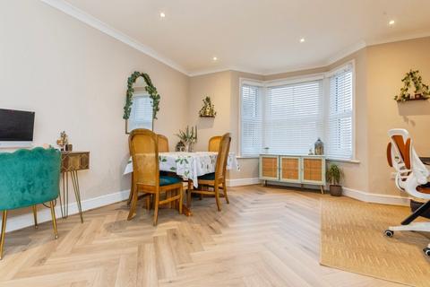 3 bedroom detached house for sale, Kirby Road, Walton on the Naze CO14