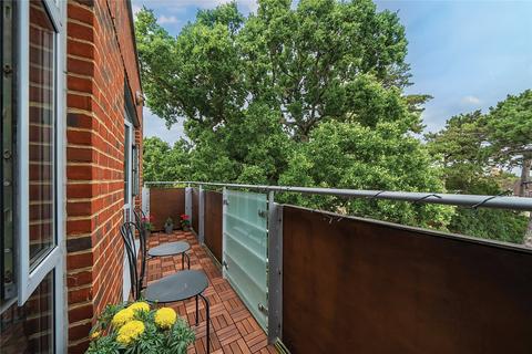 2 bedroom flat for sale, London Road, Bromley