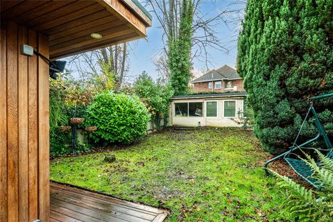 4 bedroom semi-detached house for sale, Queen Anne Avenue, Bromley