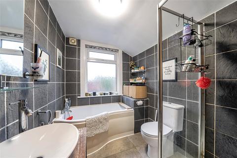 2 bedroom end of terrace house for sale, Park End, Bromley