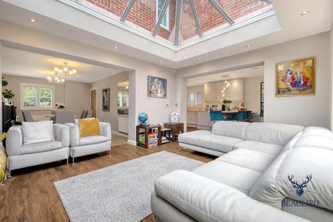 4 bedroom link detached house for sale, Beaulieu Park CM1