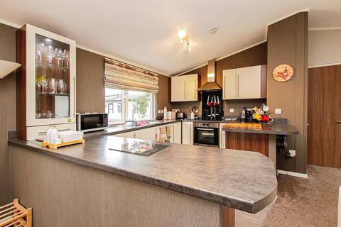 2 bedroom detached house for sale, Cambridge Road, Stretham, Ely, CB6