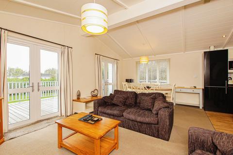 2 bedroom park home for sale, Cambridge Road, Stretham, Ely, CB6