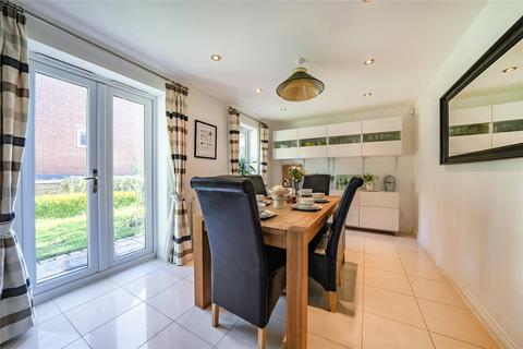 undefined, Holt Close, Chislehurst