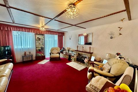 3 bedroom terraced house for sale, White Hart Road, Plumstead, SE18