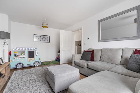 3 bedroom terraced house for sale, George And Dragon Close, Fritwell, OX27