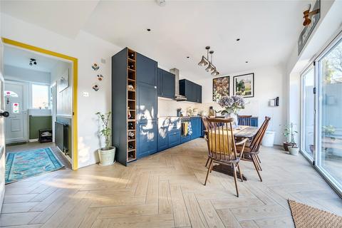 undefined, Leverholme Gardens, London
