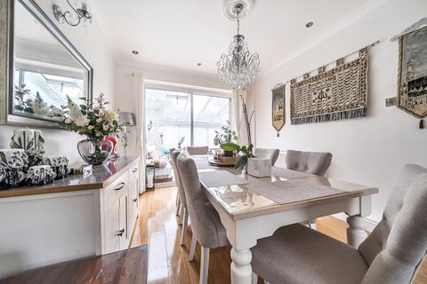 undefined, Brownspring Drive, London
