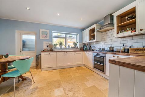 3 bedroom terraced house for sale, Wellsmoor Gardens, Bromley