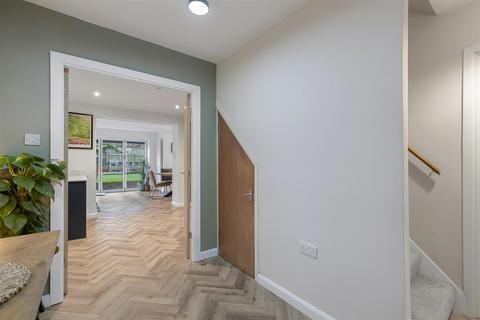 undefined, West Parade, Ilkley LS29