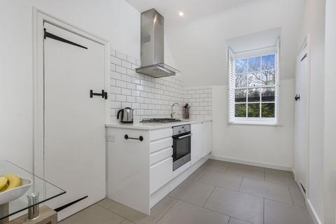 undefined, Homesfield, London NW11