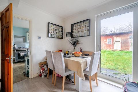 undefined, Wylie Close,  Headington,  OX3