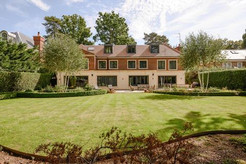 undefined, Fairbourne, Cobham, Surrey, KT11
