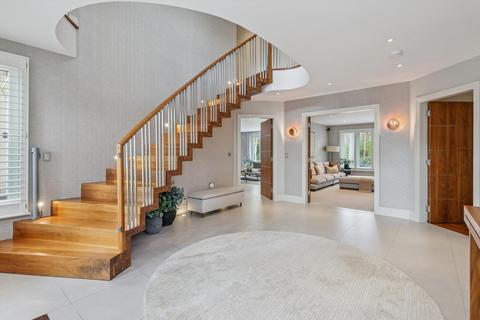 undefined, Fairbourne, Cobham, Surrey, KT11