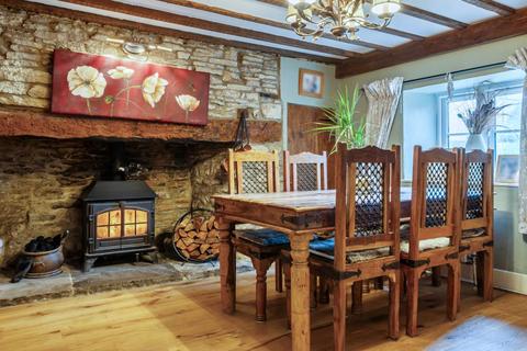 5 bedroom cottage for sale, Leafield,  Oxfordshire,  OX29