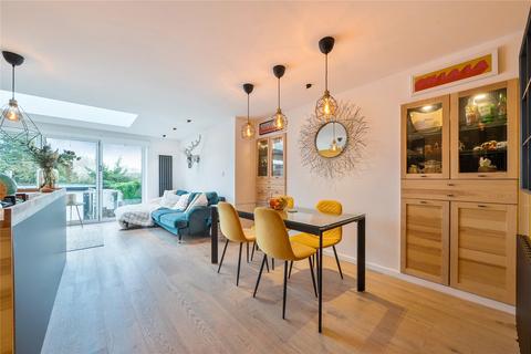 2 bedroom bungalow for sale, Melrose Crescent, Orpington