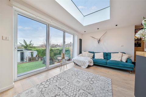 2 bedroom bungalow for sale, Melrose Crescent, Orpington