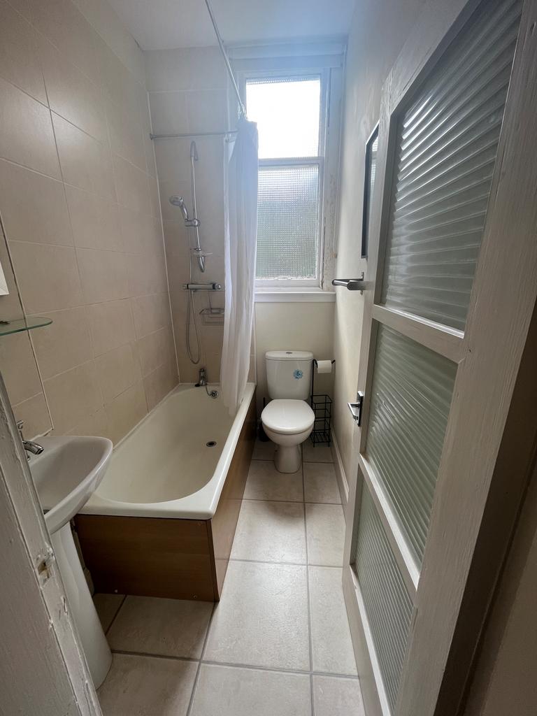 Bathroom (2)