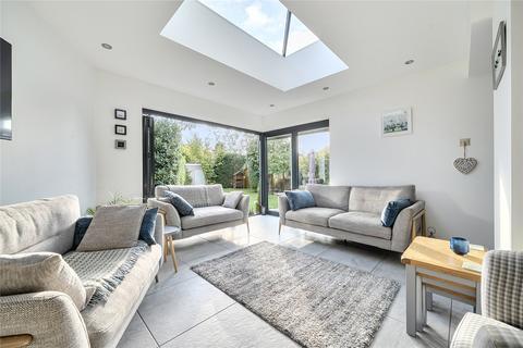 4 bedroom semi-detached house for sale, Southcroft Road, Orpington