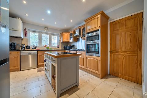 5 bedroom semi-detached house for sale, Daleside, Orpington