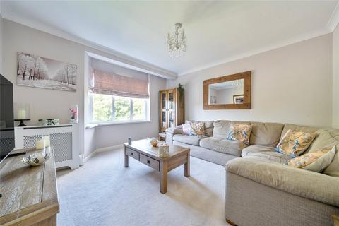 4 bedroom semi-detached house for sale, Tubbenden Drive, Orpington