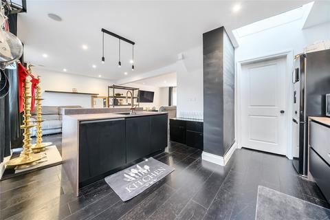 3 bedroom semi-detached house for sale, Sweeps Lane, Orpington