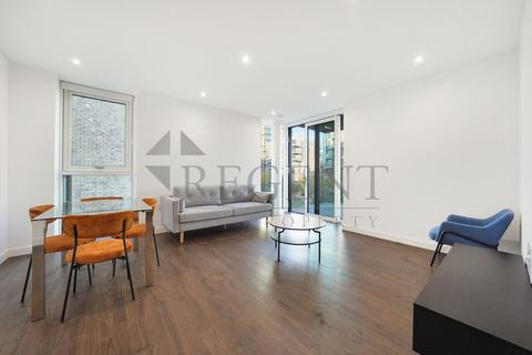 2 bedroom apartment to rent, Hartingtons Court, Coster Ave, N4