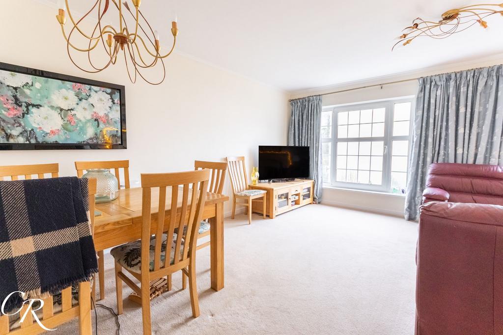 Sitting/Dining Room