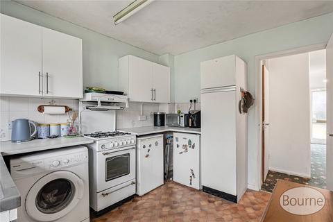 undefined, Watermead, Goldsworth Park, Woking, Surrey, GU21