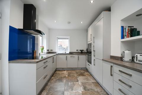 3 bedroom semi-detached house for sale, Alresford Road, Salford, M6