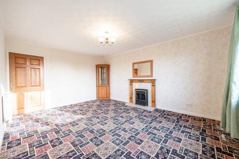 2 bedroom flat to rent, Northland Drive , Flat 1-2, Scotstounhill, Glasgow, G14 9BB