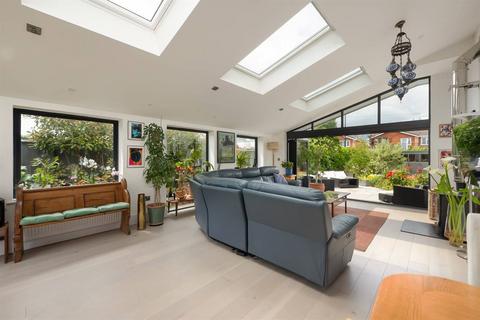 5 bedroom detached house for sale, Grand Drive, Herne Bay