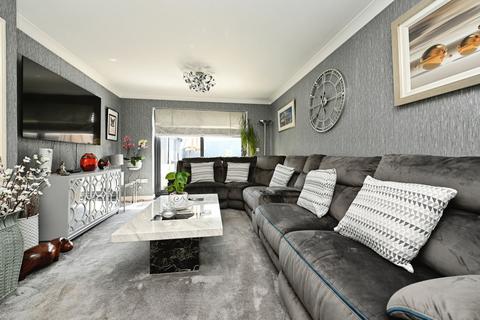 3 bedroom semi-detached house for sale, Old Lynn Road, Wisbech, Cambridgeshire, PE13