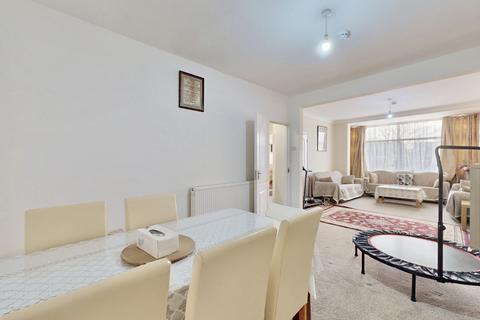 5 bedroom semi-detached house for sale, North Circular Road, London NW10