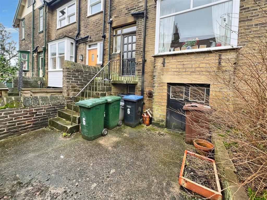 Rear Yard