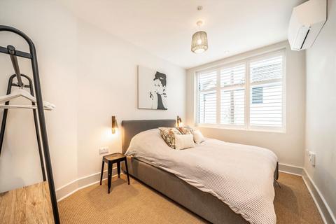 2 bedroom house for sale, May Road, Twickenham TW2