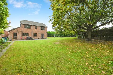 4 bedroom detached house for sale, Elm Road, WISBECH, Cambridgeshire, PE13