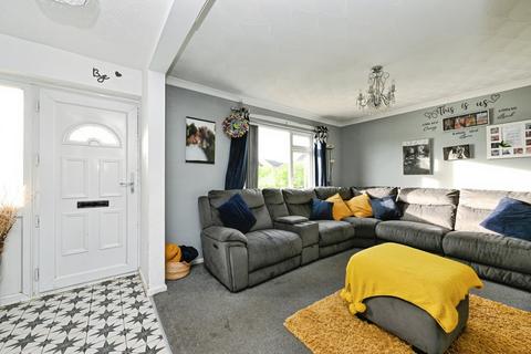 3 bedroom semi-detached house for sale, Coldhorn Crescent, Wisbech, Cambridgeshire, PE13
