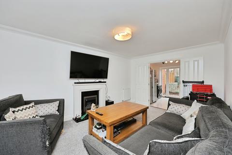3 bedroom terraced house for sale, Kevill Davis Drive, Little Plumstead, Norwich, Norfolk, NR13