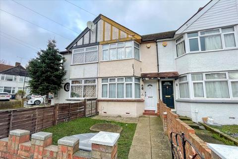 2 bedroom terraced house for sale, Fernside Avenue, Hanworth, Middlesex, TW13