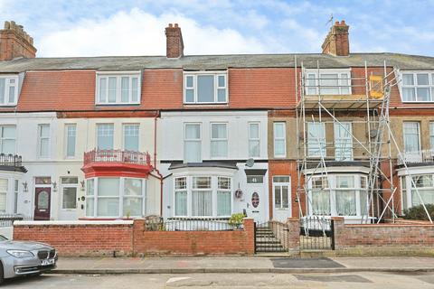 7 bedroom terraced house for sale, North Denes Road, GREAT YARMOUTH, Norfolk, NR30
