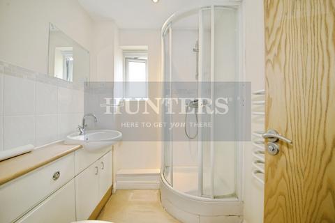 2 bedroom flat for sale, Magdalene Gardens, London