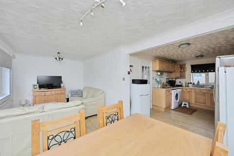 3 bedroom semi-detached house for sale, Swafield Street, Norwich, Norfolk, NR5