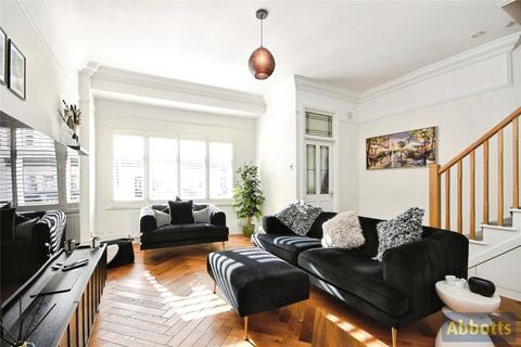 4 bedroom terraced house for sale, Glendale Gardens, Leigh-on-Sea, Essex, SS9