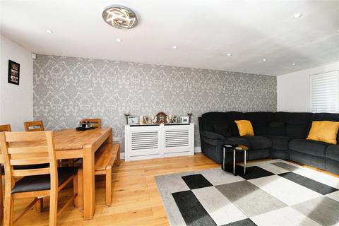 3 bedroom semi-detached house for sale, First Avenue, Canvey Island, SS8